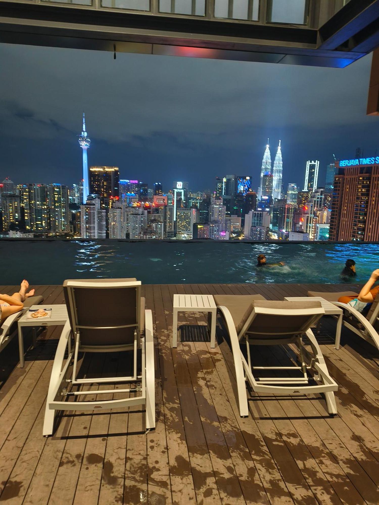 Lucentia Suites Klcc By City View Kuala Lumpur Exterior photo